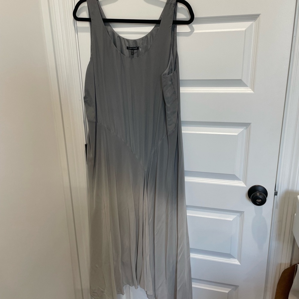 Elegant Gray Sleeveless Dress